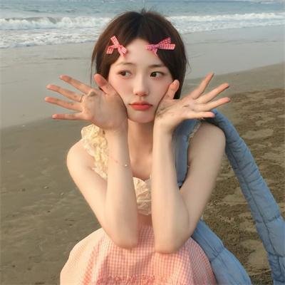 黄蜂女
